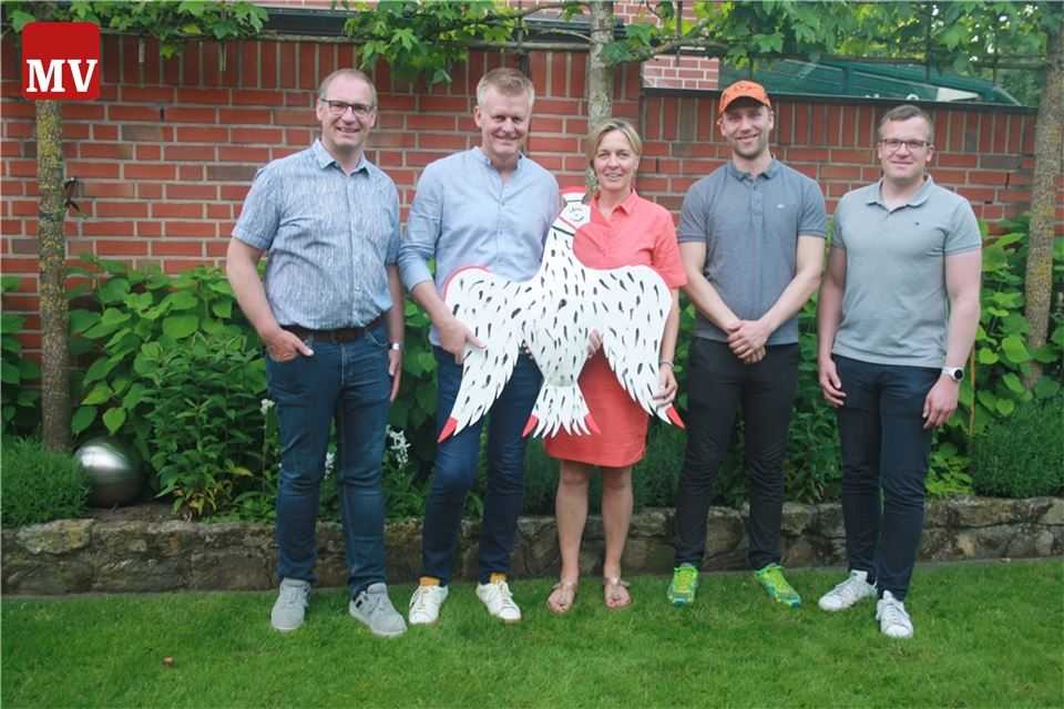 Vogel auf den Namen „Nesthocker“ getauft